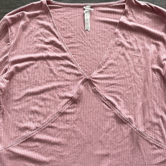 SzL Jo & Co Light pink ribbed V neck Long sleeve GUC - Picture 5 of 9